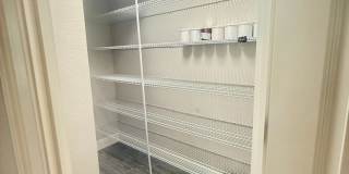 Hamlin Reserve - 4 Bed 3.5 Bath Gallery 8