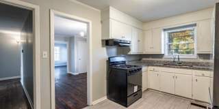 3615 W Capitol Ave, Little Rock AR 72205 - Nice all brick 4br 2ba a couple blocks from UAMS Gallery 7