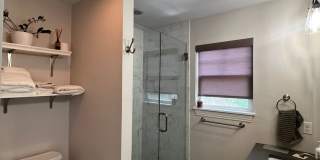Furnished 2/2 Home in Crestview 3-12 month lease terms available Gallery 10