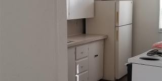 1010 Garnet St. Gallery 10