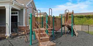 Highland Ridge Gallery 17