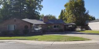 Move In Special: Central Roseville, Pool, Gardner Single Story Large Yard, 3 bedrooms, 2 baths, 1931sqft Gardner  Pool Service Provided by Owner Gallery 1