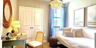 453 NE 13th St Gallery 15