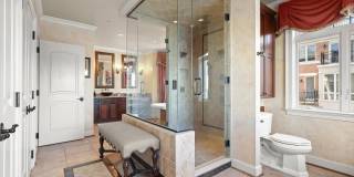 921 VALENCIA Court Gallery 45