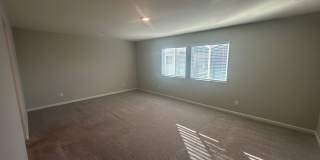 Charming 3 bedroom, 2.5 bath house! Gallery 13
