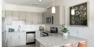 Sixes Ridge Apartments Gallery 35
