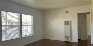 4107 Wade St Gallery 1