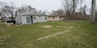 Newly Renovated 2-Bedroom • 1-Bathroom Home Gallery 15