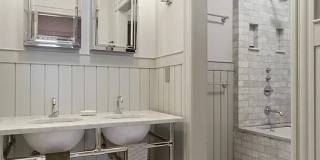 371 9th Street Gallery 9