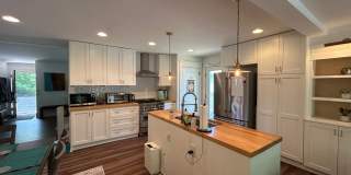 Gorgeous updated furnished cottage! Gorgeous updated furnished cottage! Gallery 6