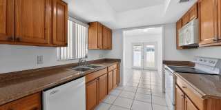 Charming 3BR House in Osprey Gallery 3