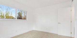 407 SE 9th Court Gallery 10