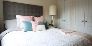 Columbia View Gallery 16