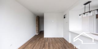 4410 North Greenview Avenue Gallery 18