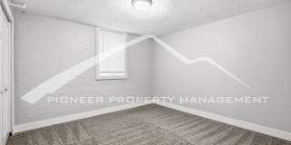 Spacious Home with Washer/Dryer and Fenced Yard Gallery 16