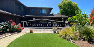Beautifully Remodeled 4 Bed/2 Full Bath + 2 1/2 Bath Country Club Park Home Gallery 10