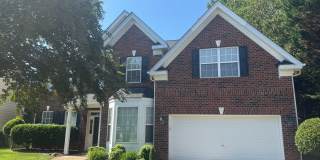 Four Bedroom Home in The Gates! Gallery 1