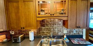 Timeless Elegance with Old-World Charm – A Home That Takes You Back in Time Gallery 1