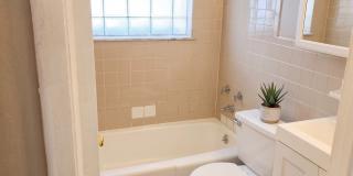 3855 Marietta Drive - C 3855 Marietta Drive - C Gallery 6