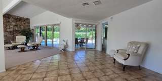 1303 N Rose Avenue Gallery 6