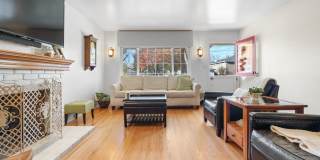 4678 Whiting St Gallery 4