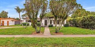 4710 NW 12th St Gallery 1