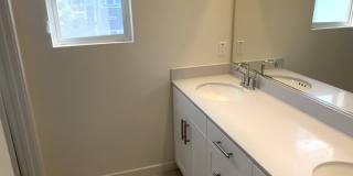 3 bed, 2.5 bath located in Ontario! Gallery 15