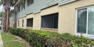 Condo in Brandon Gallery 1