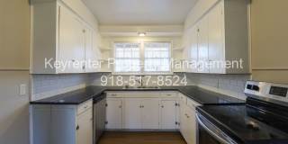 Cozy 2 Bedroom 1 Bathroom Home In Kendall-Whittier Gallery 10