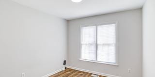 Charming 3 Bedroom Home Gallery 21