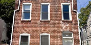 CLEAN & LARGE THREE/FOUR BEDROOM Home Gallery 1