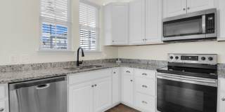 Modern Comfort & Easy Living in Ladson Gallery 9