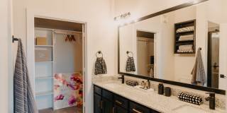 Arden at Midtown GP Gallery 15