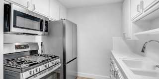 514 N Hayworth Avenue Gallery 4