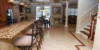 339 13th St S Street Gallery 23