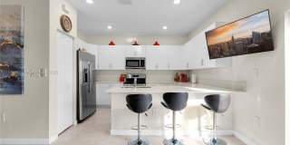 3290 West 114th Terrace Gallery 3