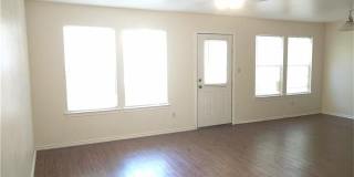 1000- 1002 Sagewood Trail - 1000 Gallery 2