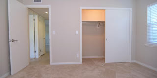 606 12TH AVENUE NE Gallery 17