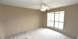 Wilshire Park Gallery 22