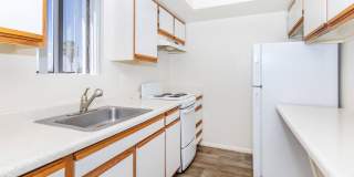 Broadmoor Apartments Gallery 9