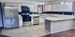 Beautiful Home for Rent in North Pole! Gallery 1
