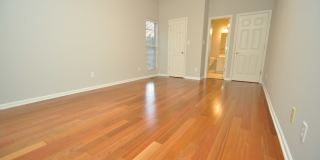 2105 Roland Glen Rd Gallery 23
