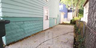 2353 Adams Avenue Gallery 22