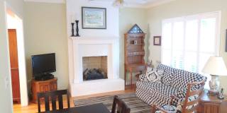 * RE-RENTAL AVAILABLE 7/15/26 * 3 Bedroom 2.5 Half Bath Townhouse with 2 Car Garage Gallery 6