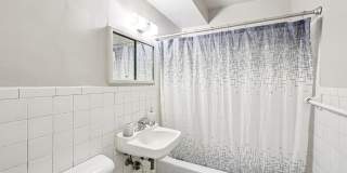 Como Court Gallery 17