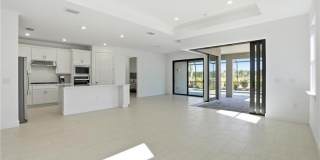 1954 Fresno Ave Gallery 10