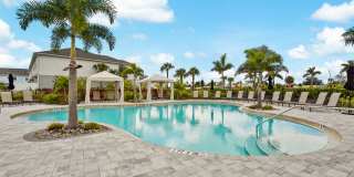 Beautifull Furnished Townhome - Nokomis - 2 Bedroom 2.5 bath plus office -1 Car Garage Gallery 50