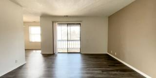 Spacious 2 Bedroom with Private Balcony! Gallery 41