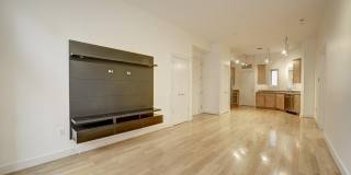 2357 CHAMPLAIN Street NW Gallery 3