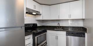 Arts Center Tower Apartments Gallery 7